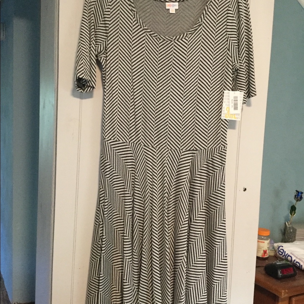 LulaRoe Nicole